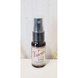 Young Living Thieves Spray 1 fl oz Brand New Sealed Unopened